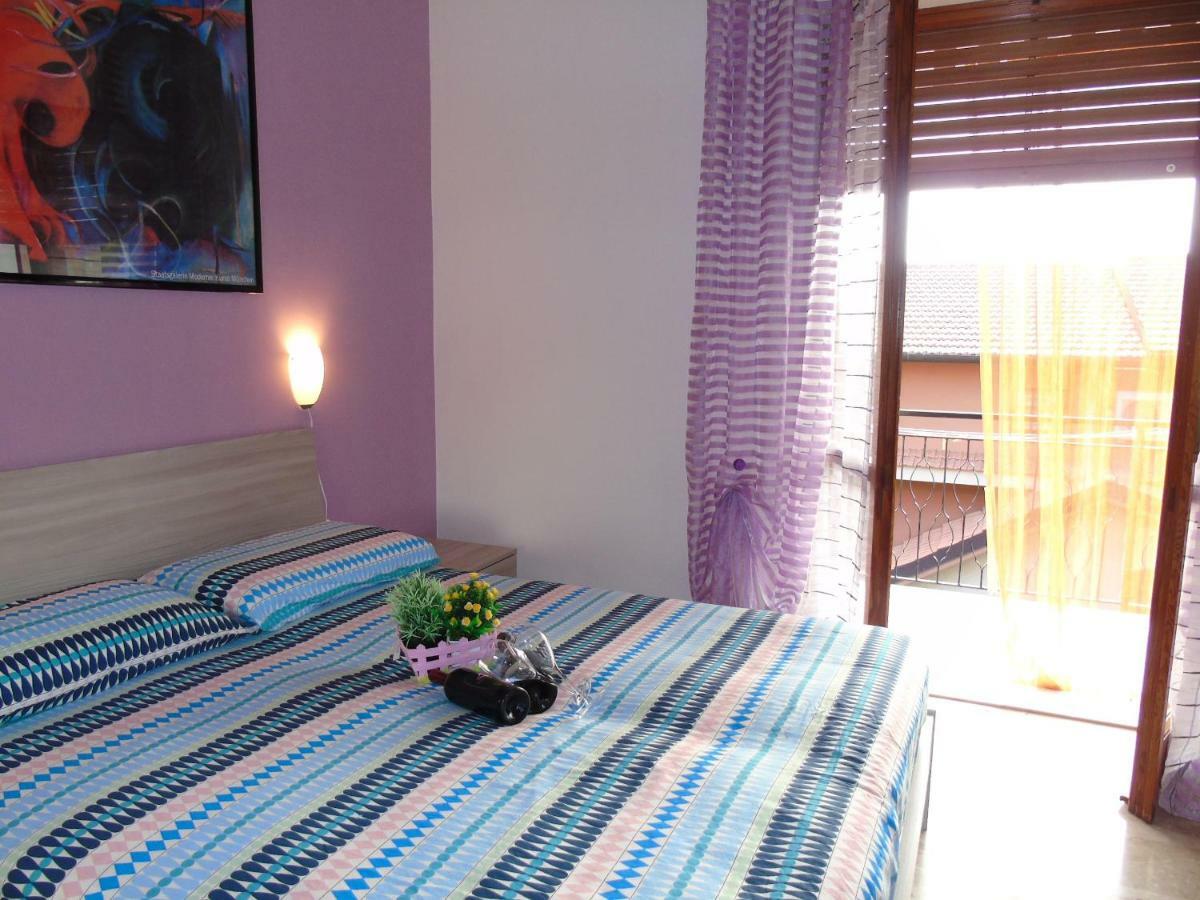 Apartment Aurora & Nicole Ideal Per Biker Con Terazza Vista Mare Parcheggio E Wi-Fi Gratuiti Pietra Ligure Bagian luar foto